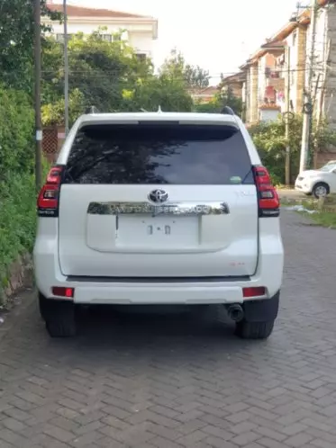 Toyota Landcruiser Prado