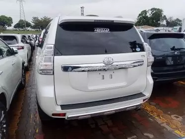 Toyota Landcruiser Prado