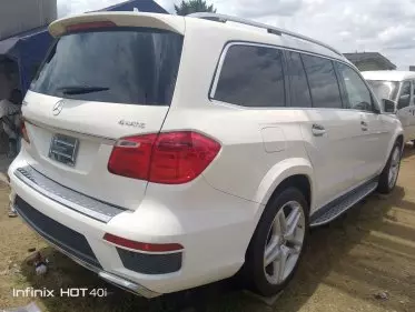 Mercedes-Benz GL 550