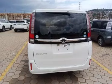 Toyota esquire