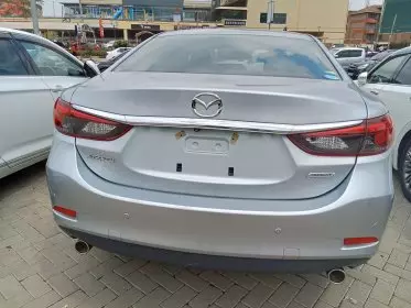 Mazda Atenza