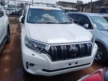 Toyota Landcruiser Prado