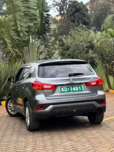 Mitsubishi RVR
