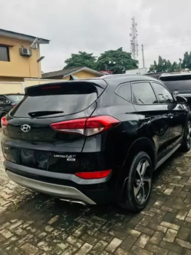 Hyundai TUCSON 2,0L BVA 4x2 GL