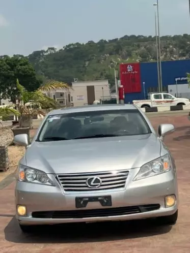 Lexus ES 300