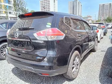 Nissan x-trail hybrid