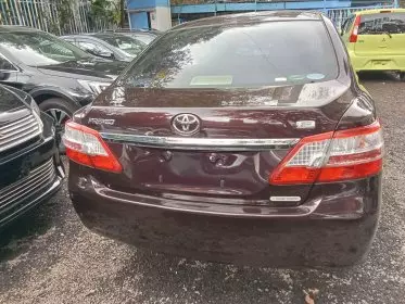 Toyota Premio