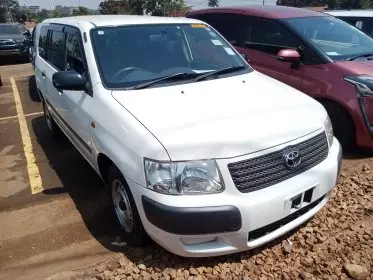 Toyota Succeed