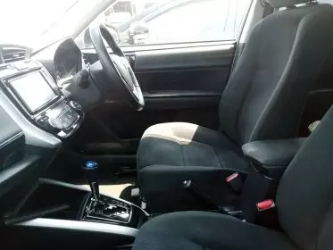 Toyota Fielder hybrid 