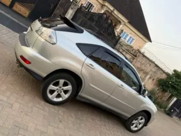 Lexus RX 330