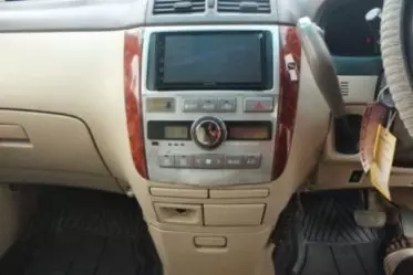 Toyota Ipsum