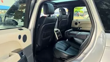 RANGE ROVER HSE LR4