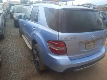 Mercedes-Benz ML 350