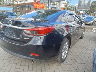Mazda Atenza 