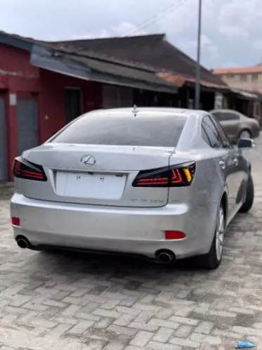 Lexus IS 350