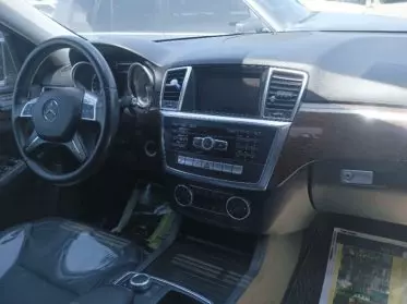Mercedes-Benz 350
