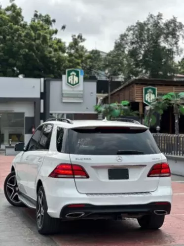 Mercedes-Benz GLE 350