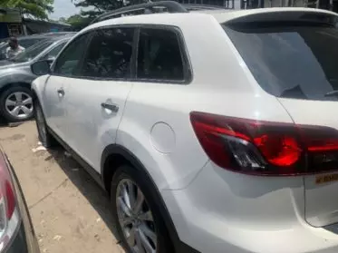 Mazda CX-9