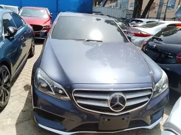 Mercedes-Benz E 250