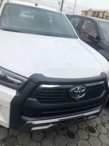 Toyota Hilux Revo 