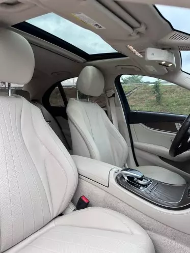 Mercedes-Benz E 300