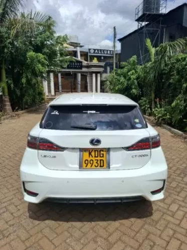 Lexus CT 200h