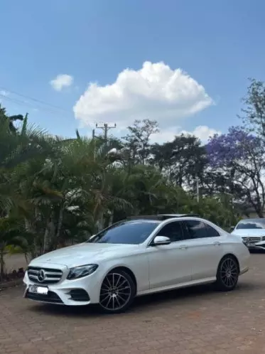 Mercedes-Benz CE 200