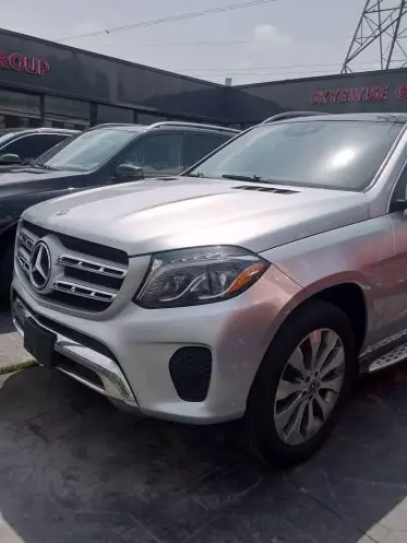 Mercedes-Benz GLS 450