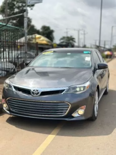 Toyota Avalon