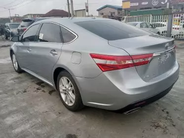 Toyota Avalon