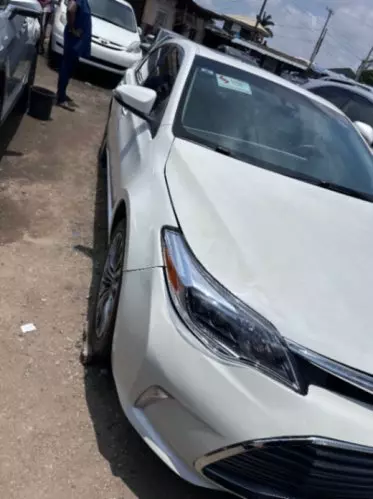 Toyota Avalon