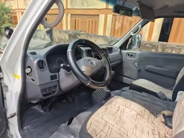 Nissan Urvan