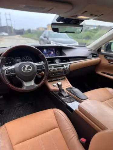 Lexus ES 350