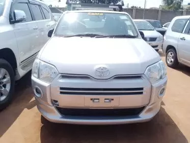 Toyota Succeed 