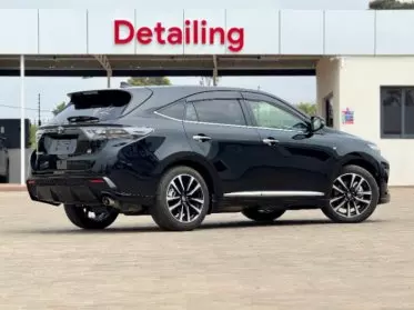 Toyota Harrier GR