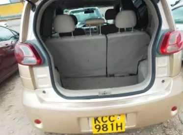 Toyota Porte
