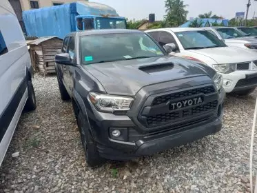 Toyota Tacoma