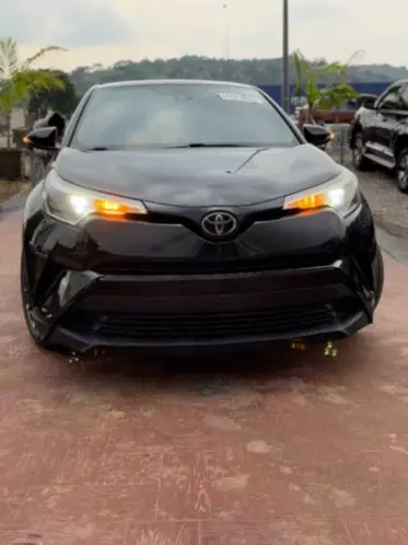 Toyota CH-R