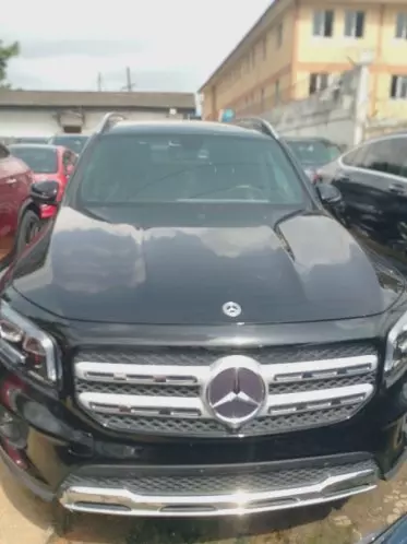 Mercedes-Benz GLB 250