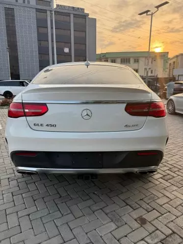 Mercedes-Benz GLE 450
