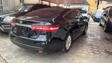 Toyota Avalon