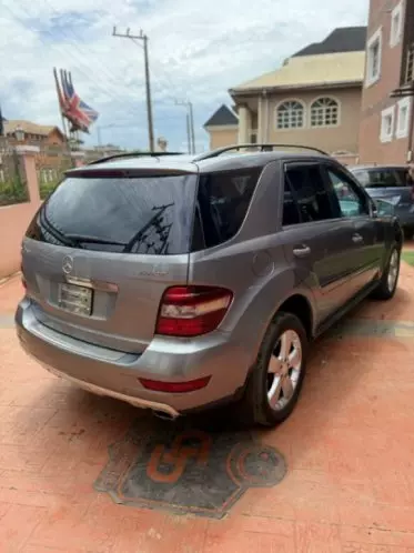 Mercedes-Benz ML 350