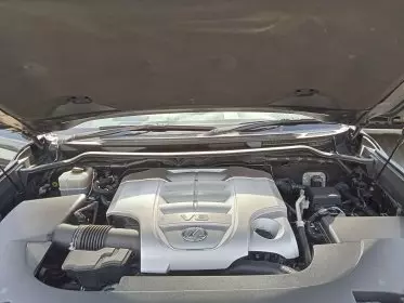 Lexus LX 570