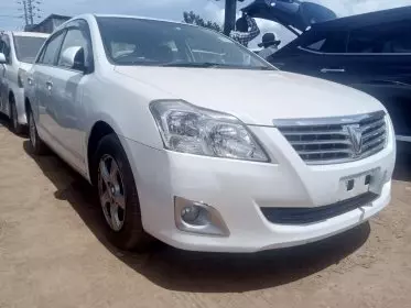Toyota Premio