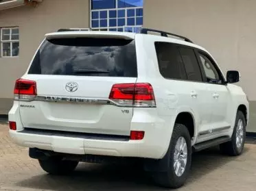 Toyota Landcruiser Sahara