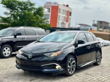 Toyota Corolla iM