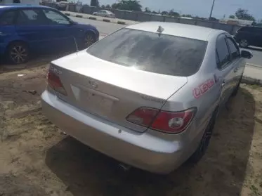Lexus ES 300