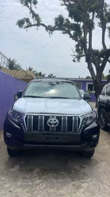 Toyota Landcruiser Prado