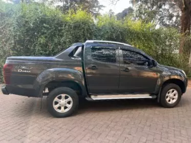 Isuzu D-Max
