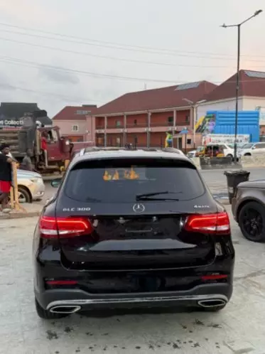 Mercedes-Benz GLC 300